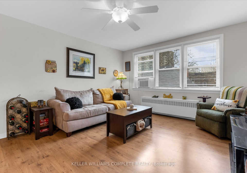 4-robinson-street-hamilton-ontario-x13111642