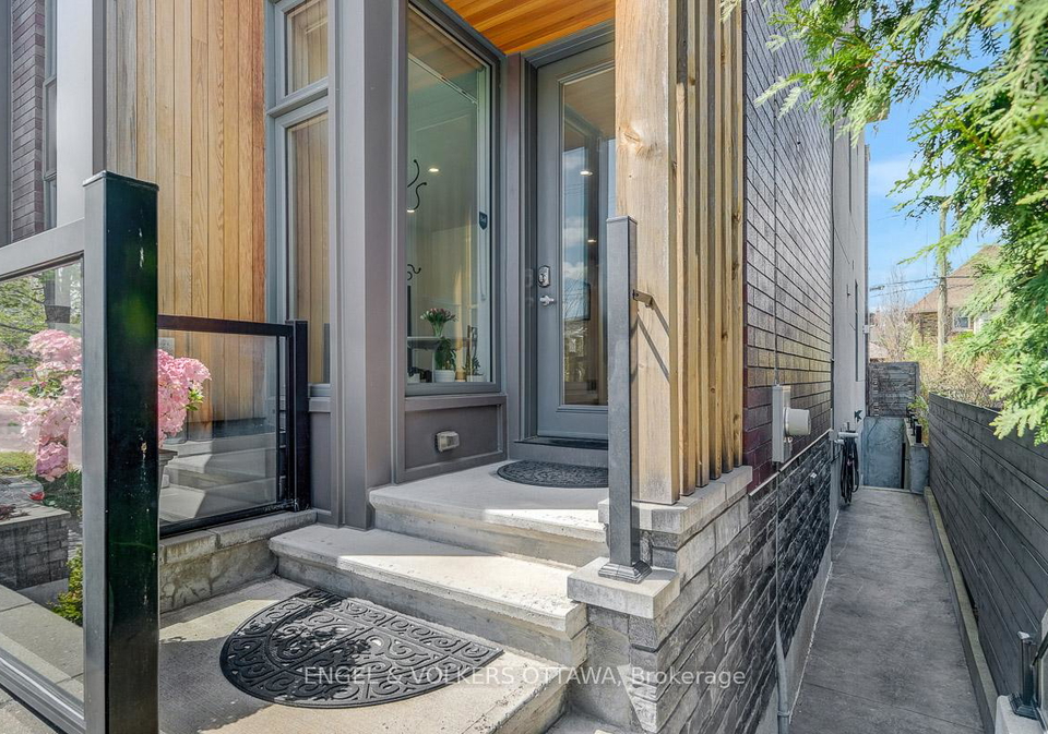 267-fifth-avenue-ottawa-ontario-x13111646