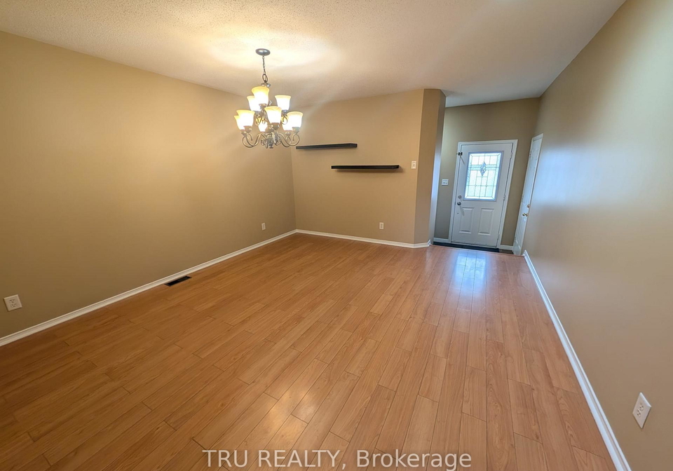 94-hathaway-drive-ottawa-ontario-x13111682