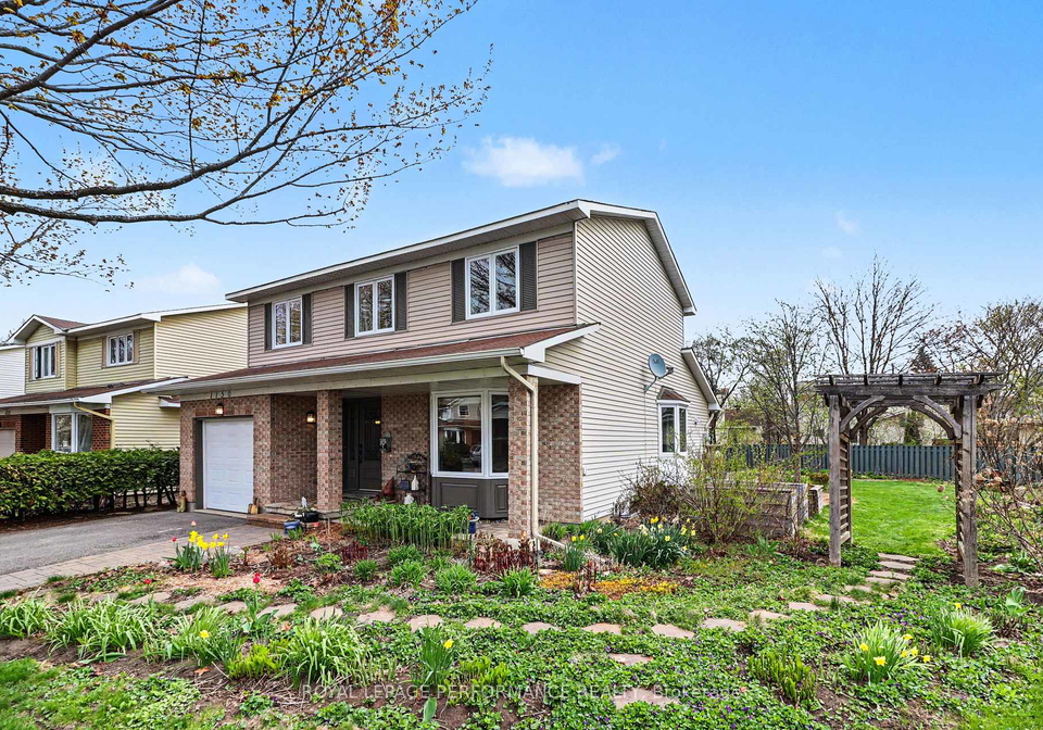 1150-sauterne-park-ottawa-ontario-x13111754