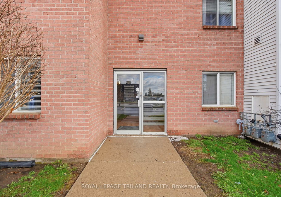 1096-jalna-boulevard-london-south-ontario-x13111880