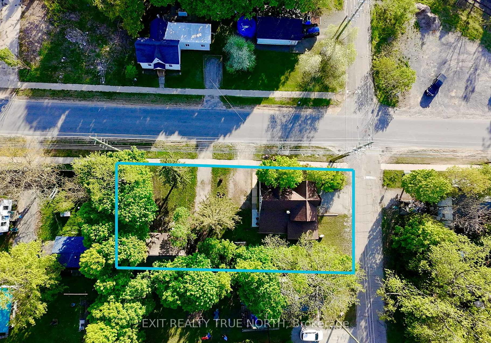 211-bishop-street-gravenhurst-ontario-x13111888