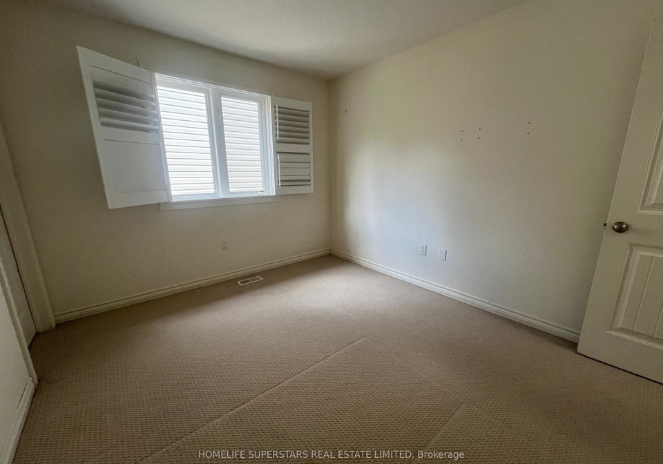 246-gravel-ridge-trail-kitchener-ontario-x13112050