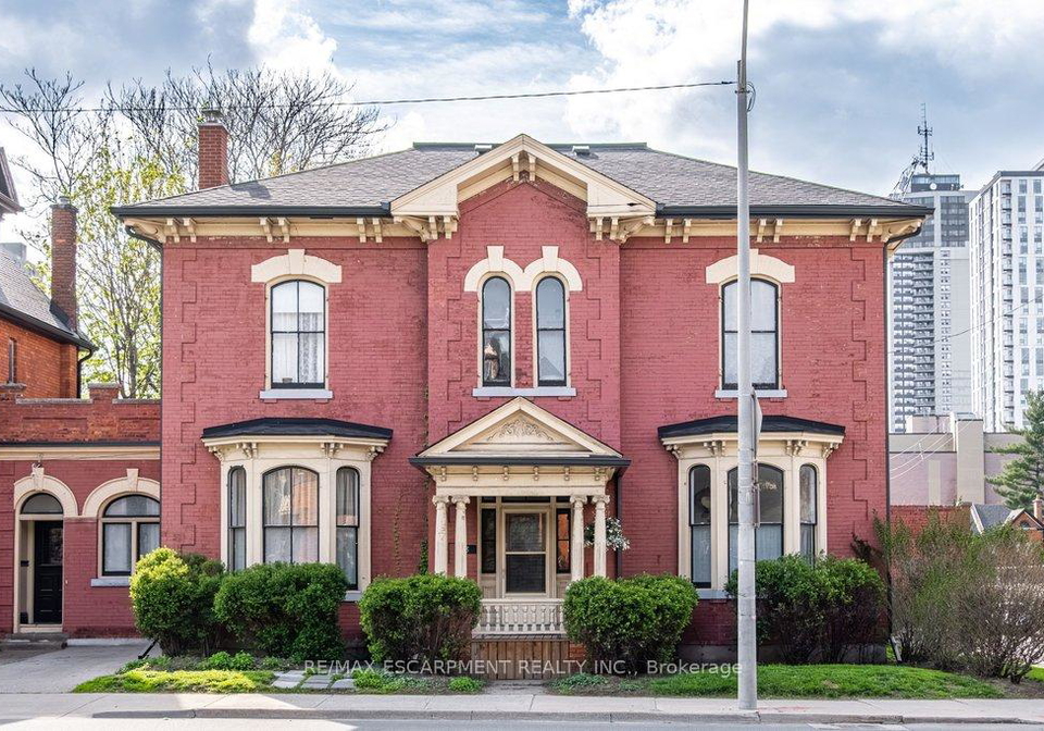 58-wellington-street-s-hamilton-ontario-x13112184