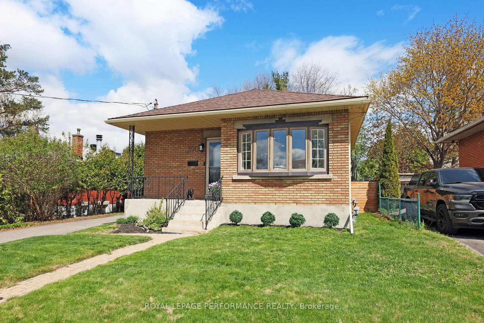 390-maria-goretti-circle-ottawa-ontario-x13112312