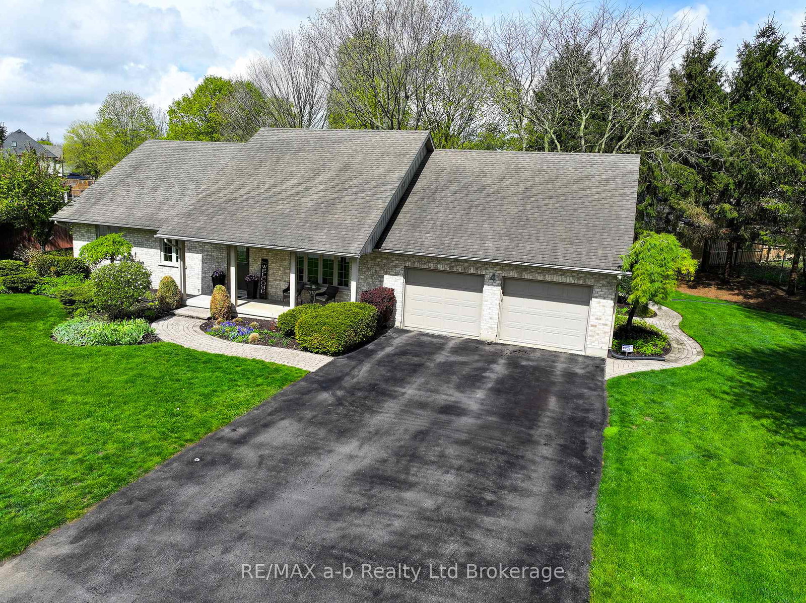 4-otterview-drive-norwich-ontario-x13112344