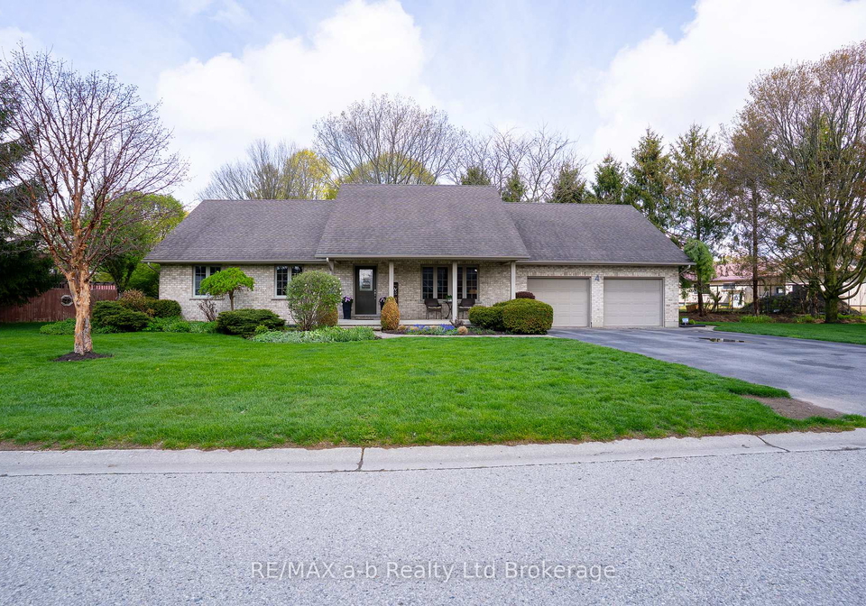 4-otterview-drive-norwich-ontario-x13112344