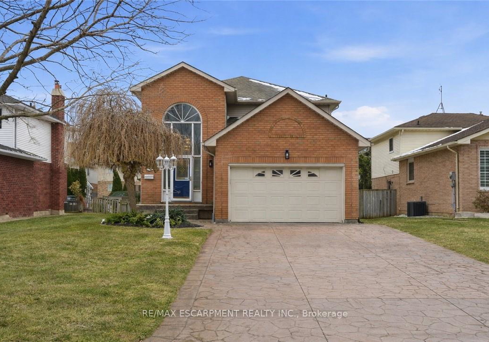 12-sumner-crescent-grimsby-ontario-x13112442