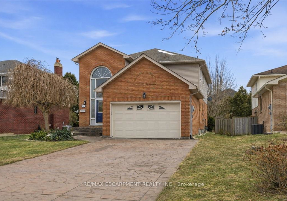 12-sumner-crescent-grimsby-ontario-x13112442