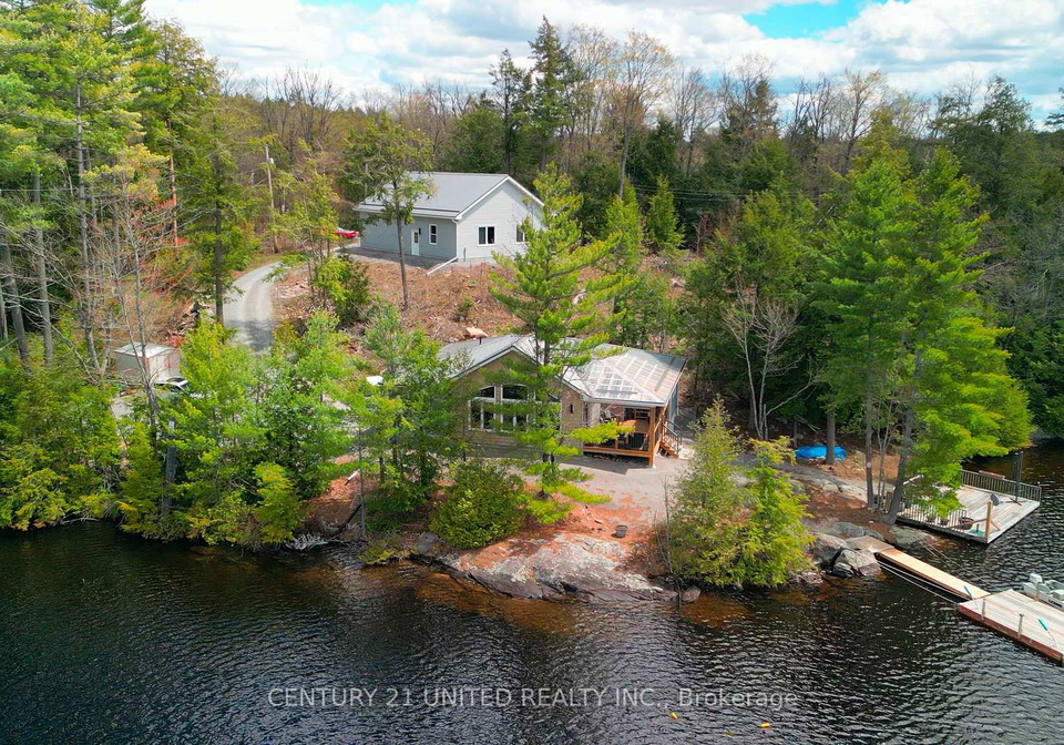 44-fire-route-223-trent-lakes-ontario-x13112480