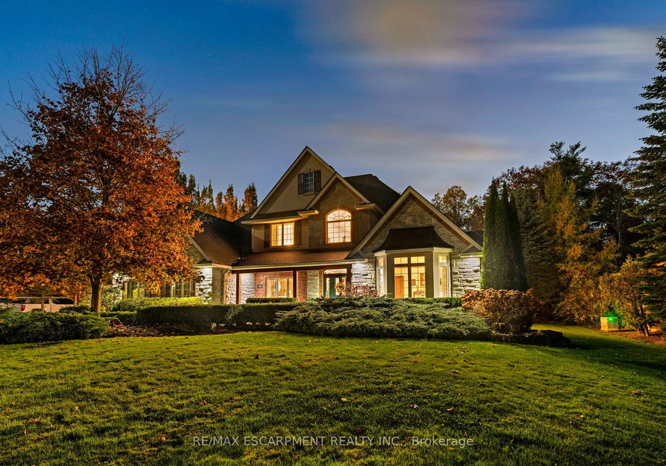 37-appaloosa-trail-hamilton-ontario-x13112684