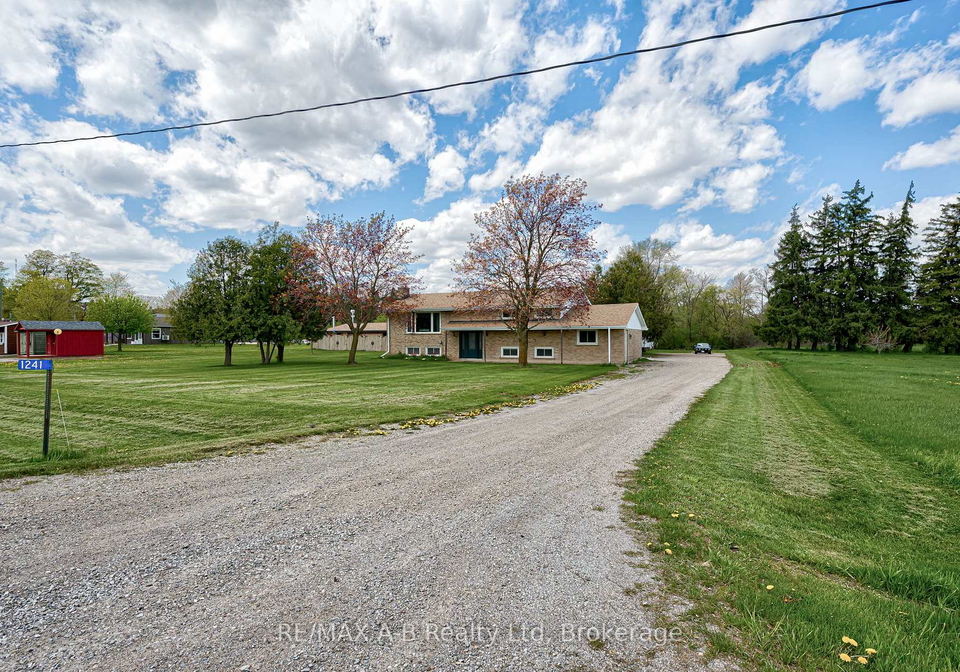 1241-1247-colborne-street-w-brantford-ontario-x13112950