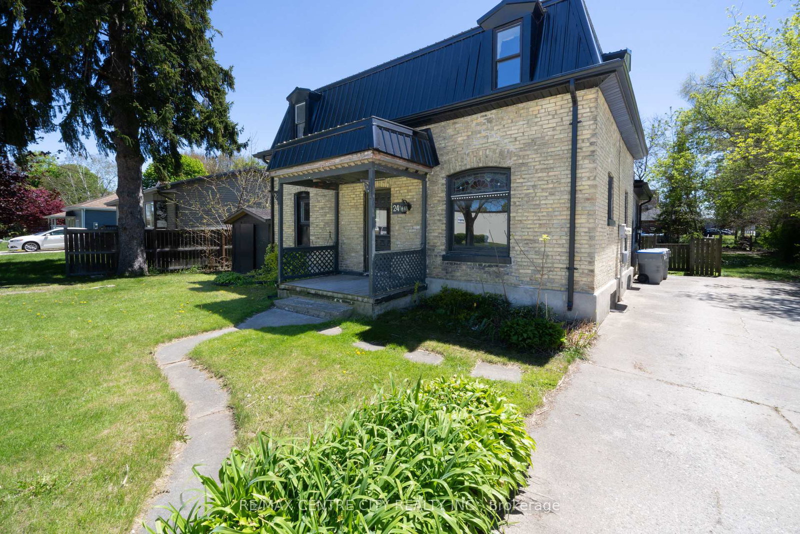 240-maitland-street-strathroy-caradoc-ontario-x13113154
