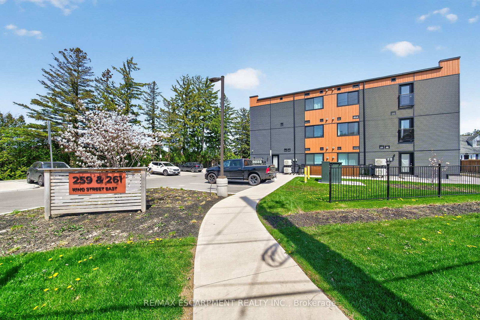 259-king-street-e-hamilton-ontario-x13113322