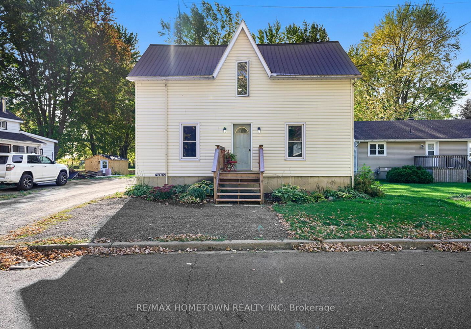 12402-county-road-18-south-dundas-ontario-x13113406