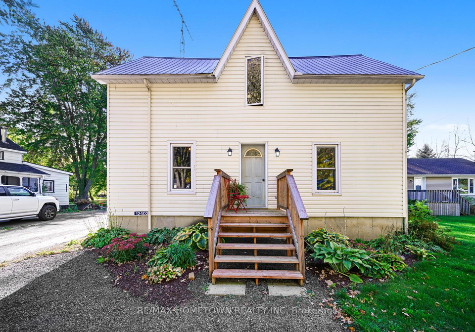 12402-county-road-18-south-dundas-ontario-x13113406