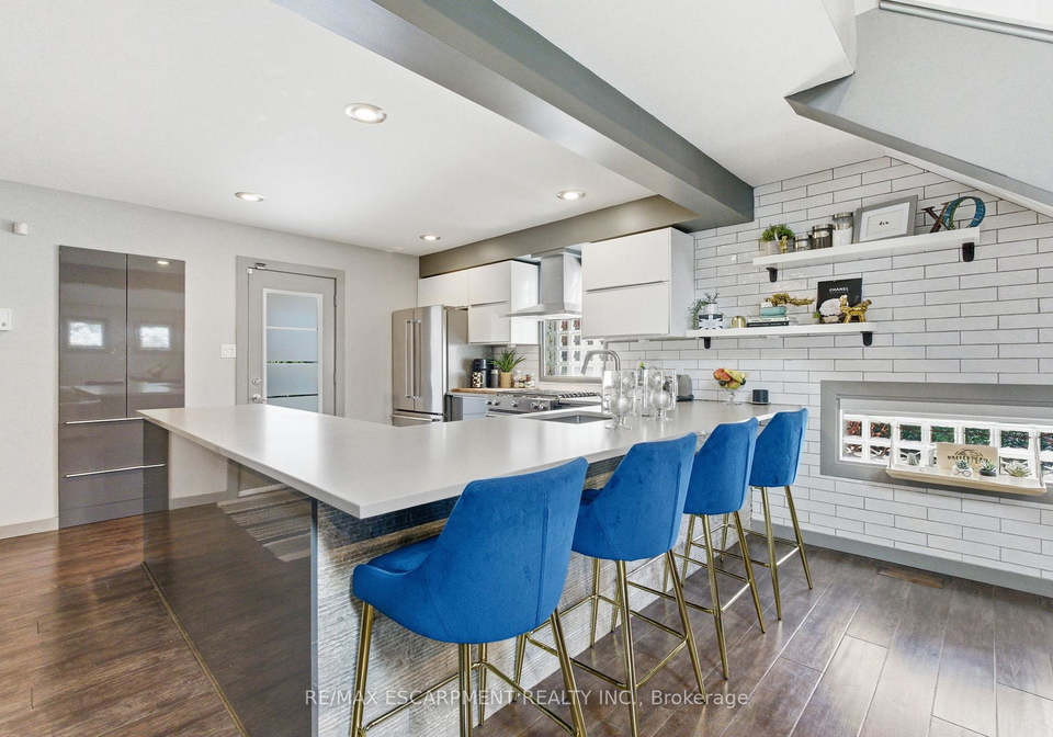 10-rockhaven-lane-hamilton-ontario-x13113412