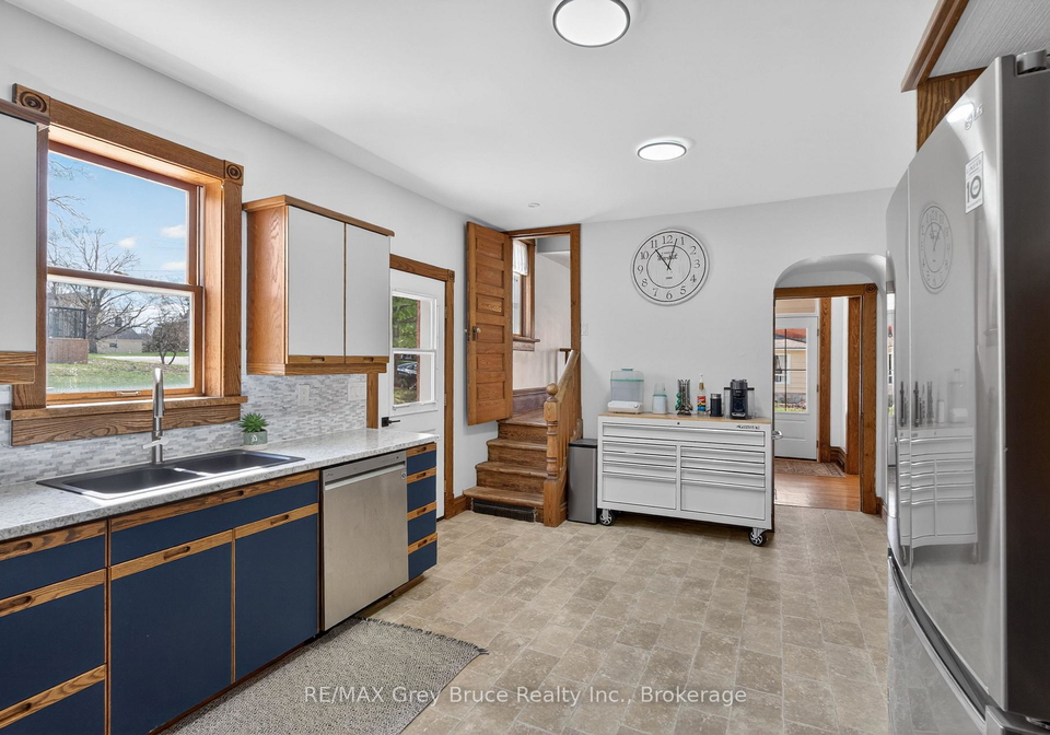 131-2nd-avenue-s-arran-elderslie-ontario-x13113612