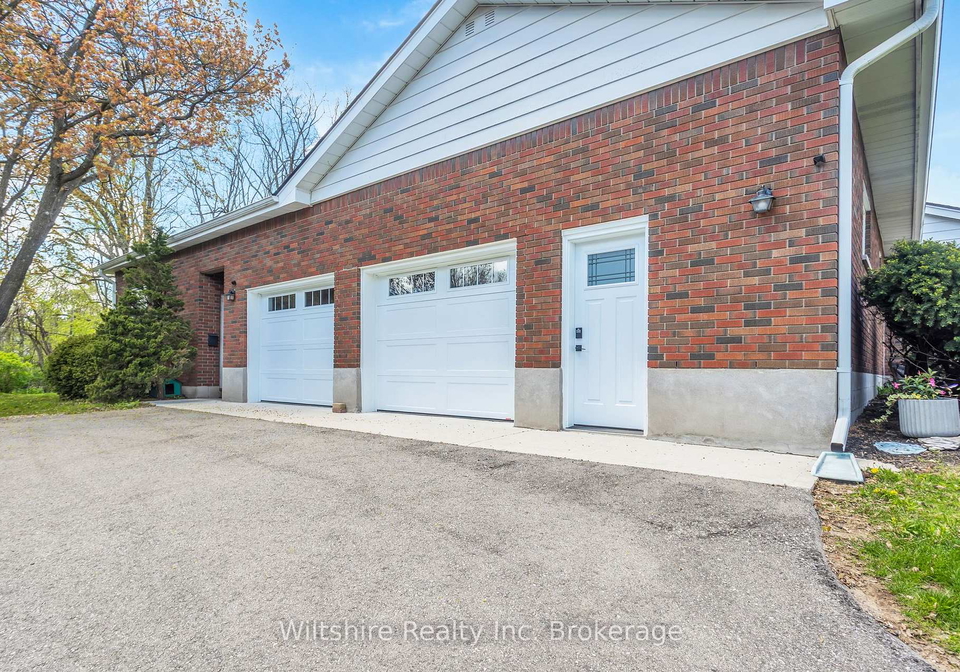 427-broadway-street-tillsonburg-ontario-x13113750
