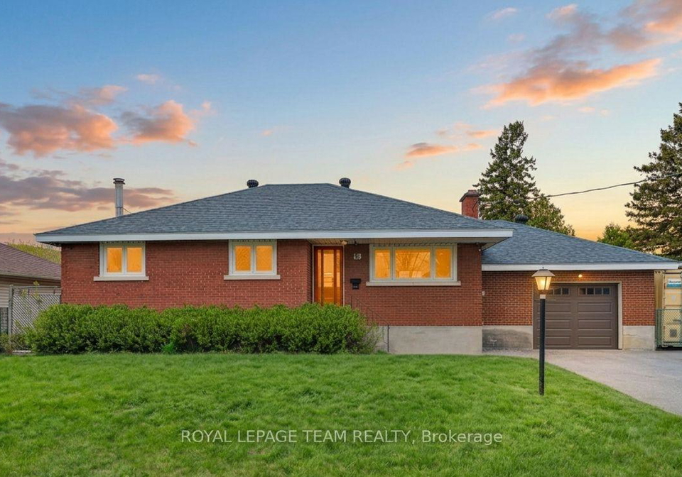 15-donna-street-ottawa-ontario-x13113848