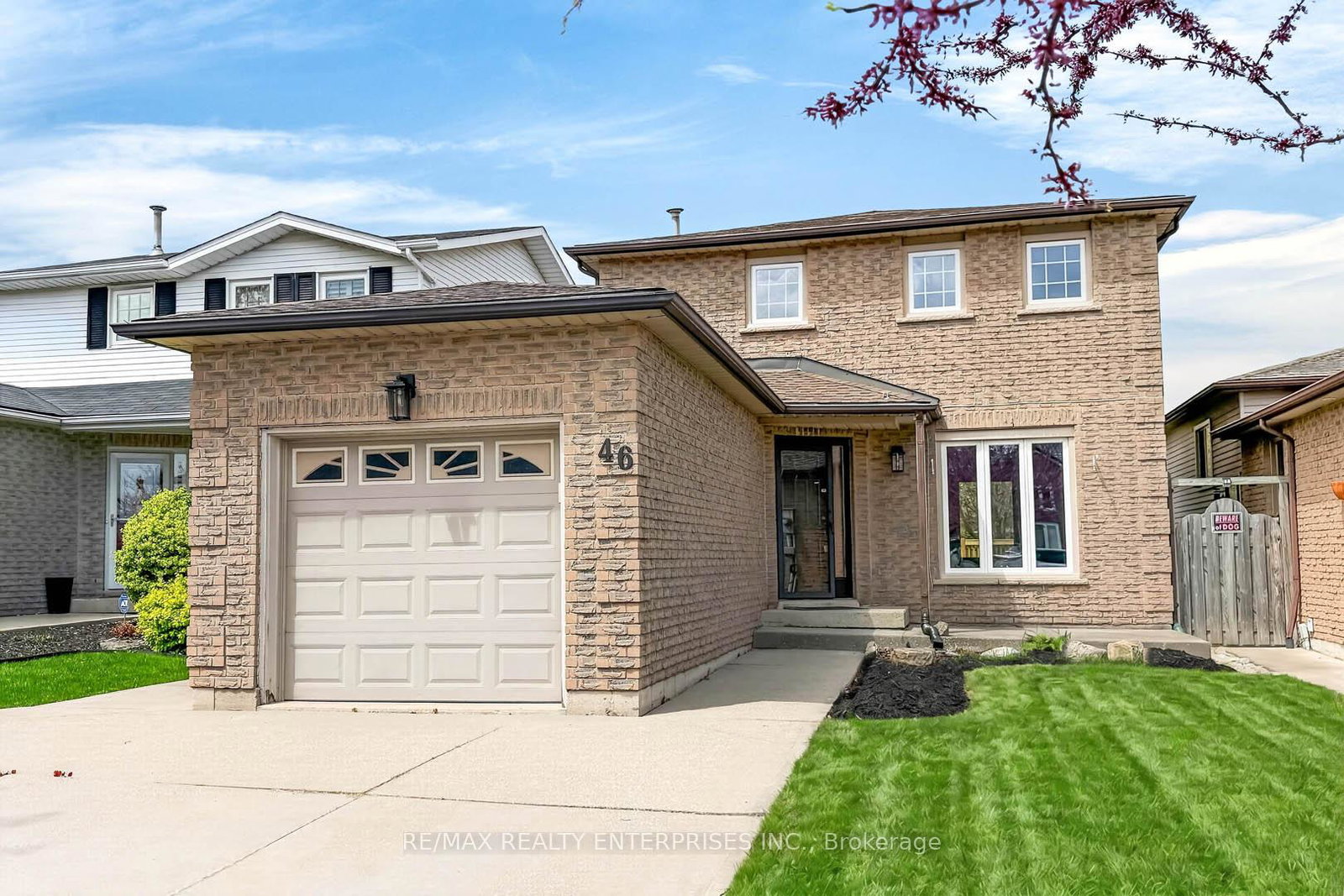 46-robson-crescent-hamilton-ontario-x13113870