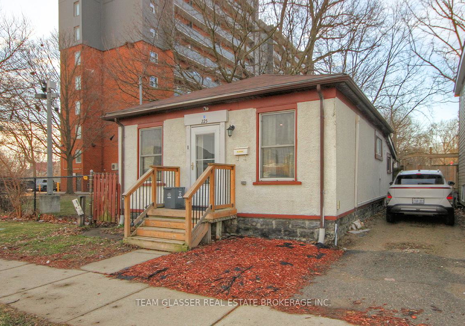 225-simcoe-street-london-east-ontario-x13113894