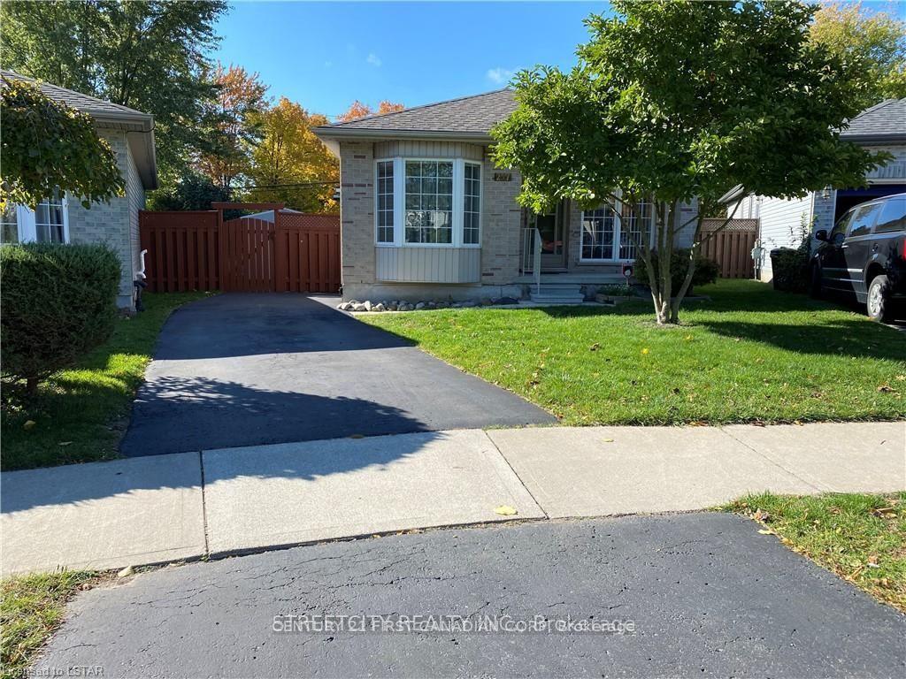 257-hungerford-street-london-east-ontario-x13114000