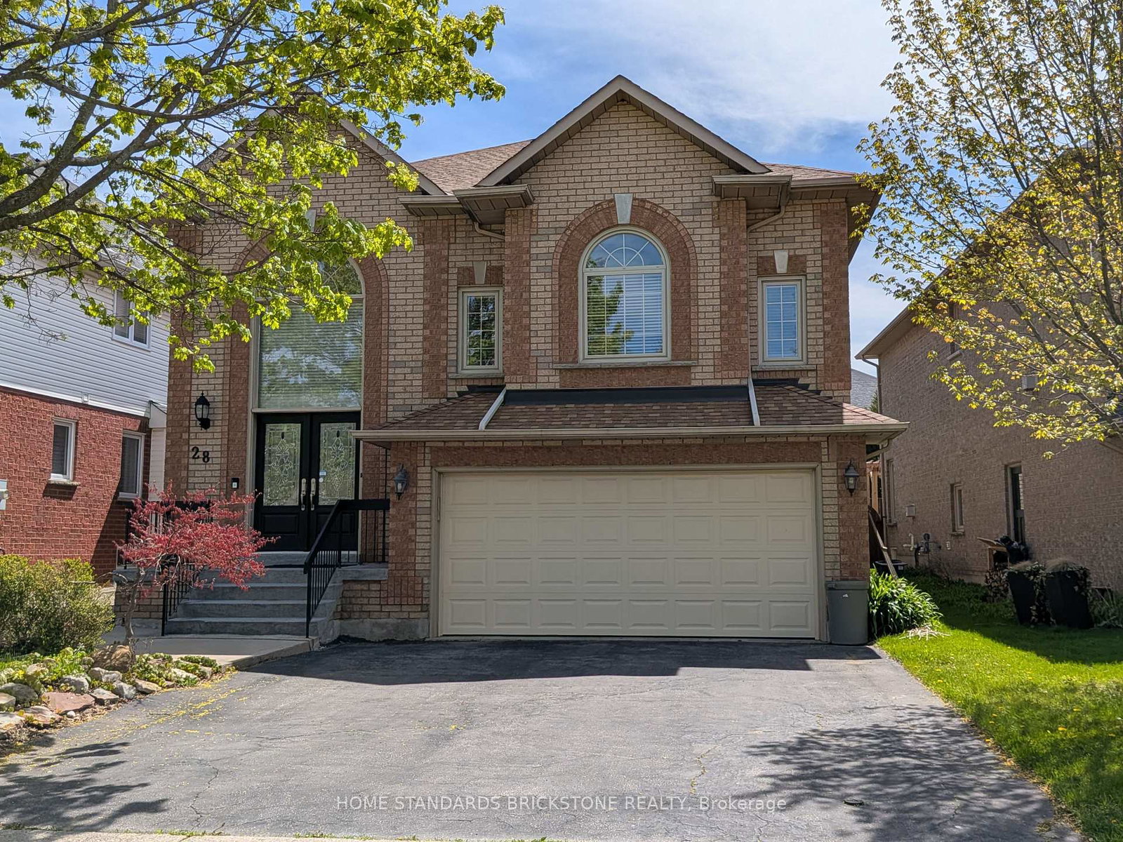 28-brookhurst-crescent-hamilton-ontario-x13114036