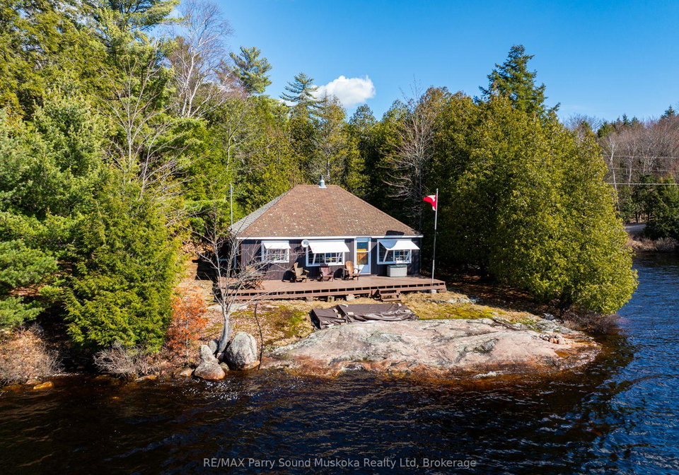 764-east-bear-lake-road-mcmurrichmonteith-ontario-x13114096