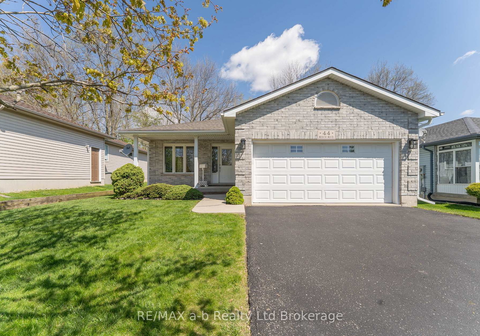 44-beech-boulevard-tillsonburg-ontario-x13114782