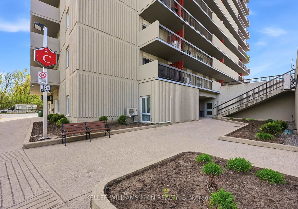 158c-mcarthur-avenue-ottawa-ontario-x13114804