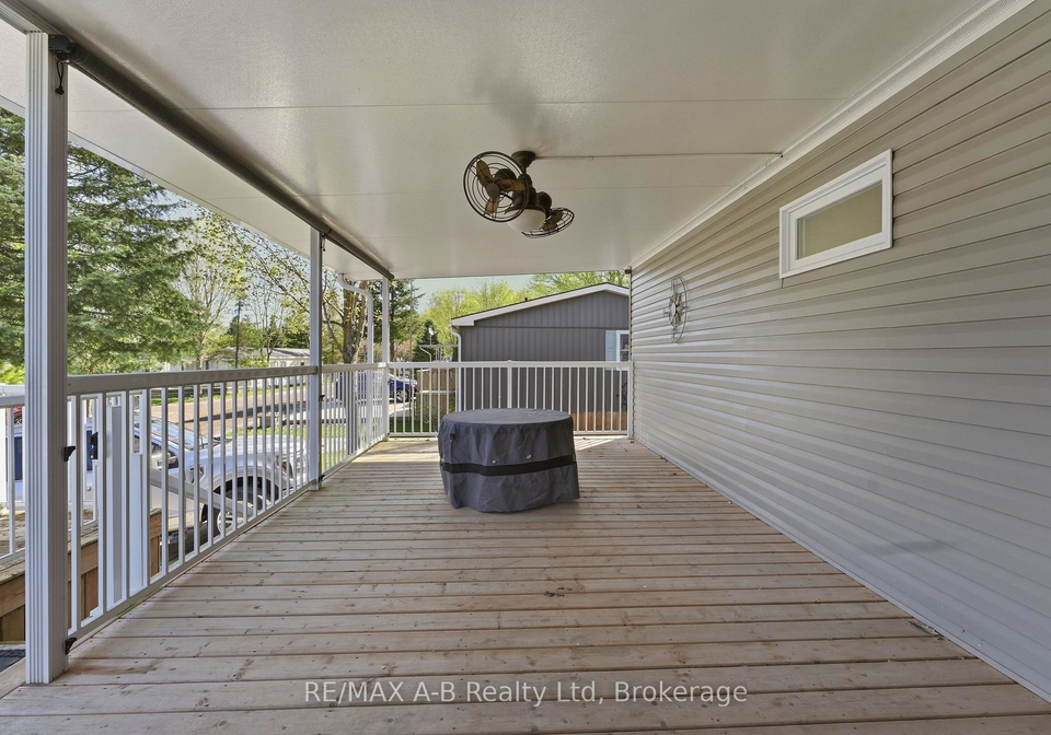 923590-road-92-zorra-ontario-x13114982