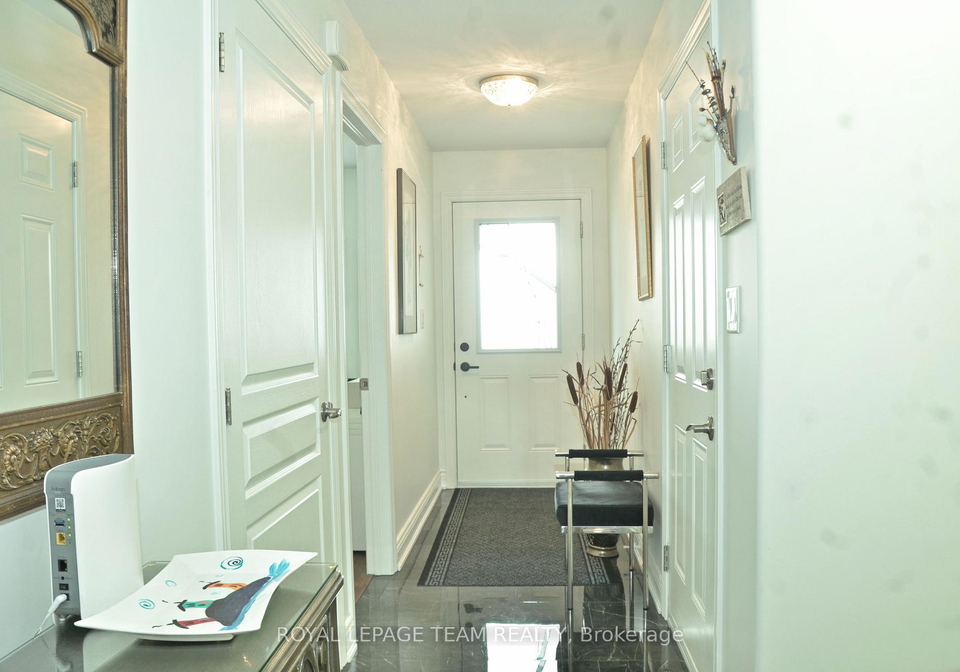 11a-centre-street-n-brockville-ontario-x13115068