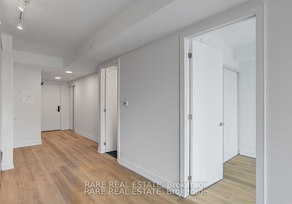 1-jarvis-street-hamilton-ontario-x13115138
