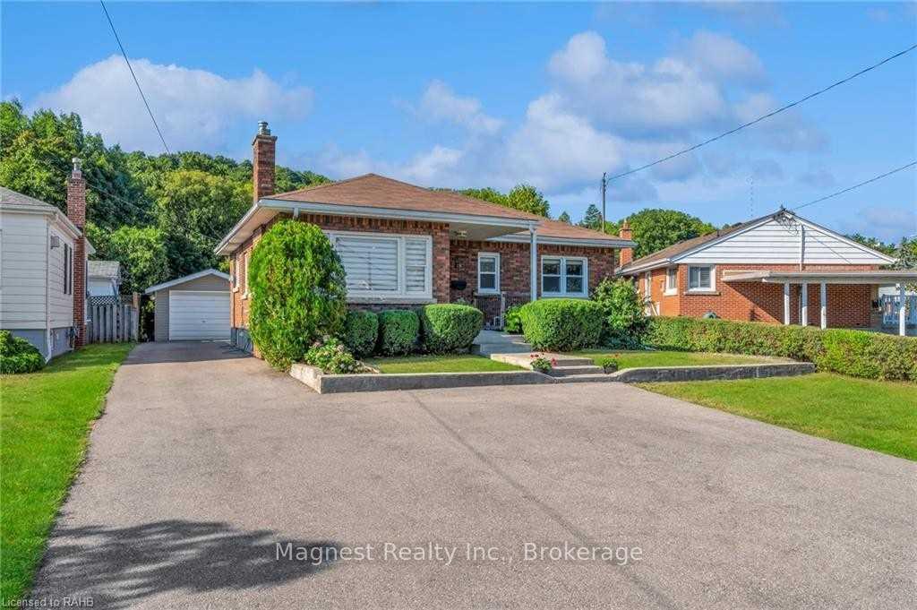 18-new-mountain-road-hamilton-ontario-x13115192