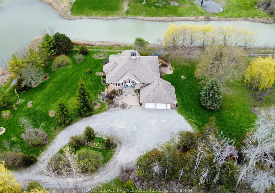 1049-county-road-prince-edward-county-ontario-x13115242