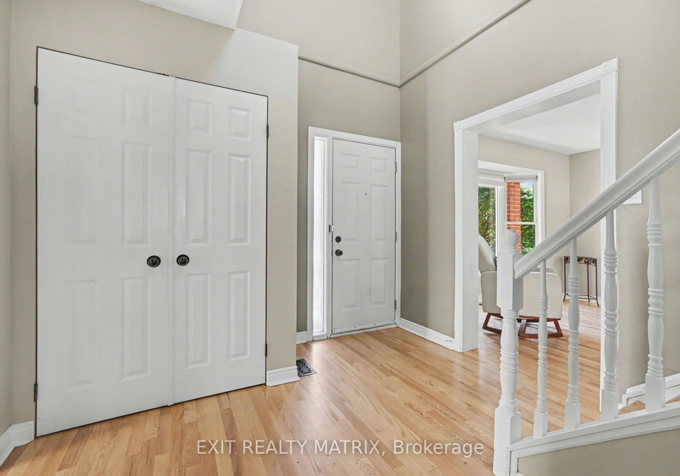 1583-sunview-drive-ottawa-ontario-x13115512