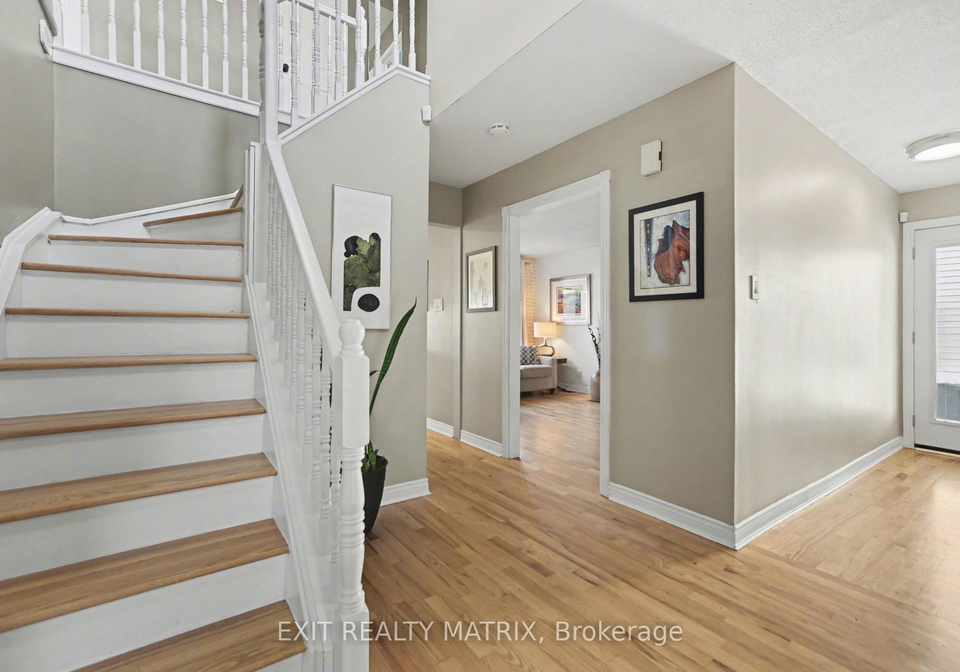 1583-sunview-drive-ottawa-ontario-x13115512