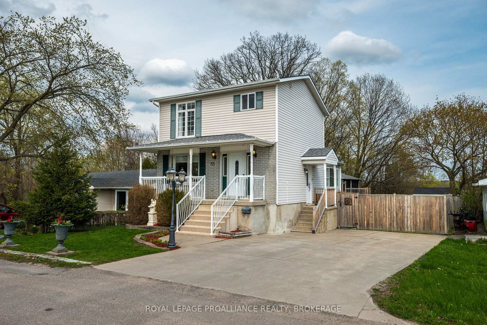55-shaw-street-kingston-ontario-x13115634