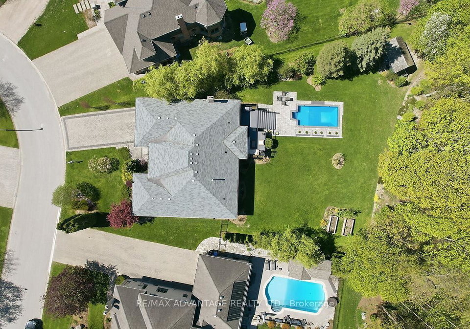 28-wynfield-lane-middlesex-centre-ontario-x13115700