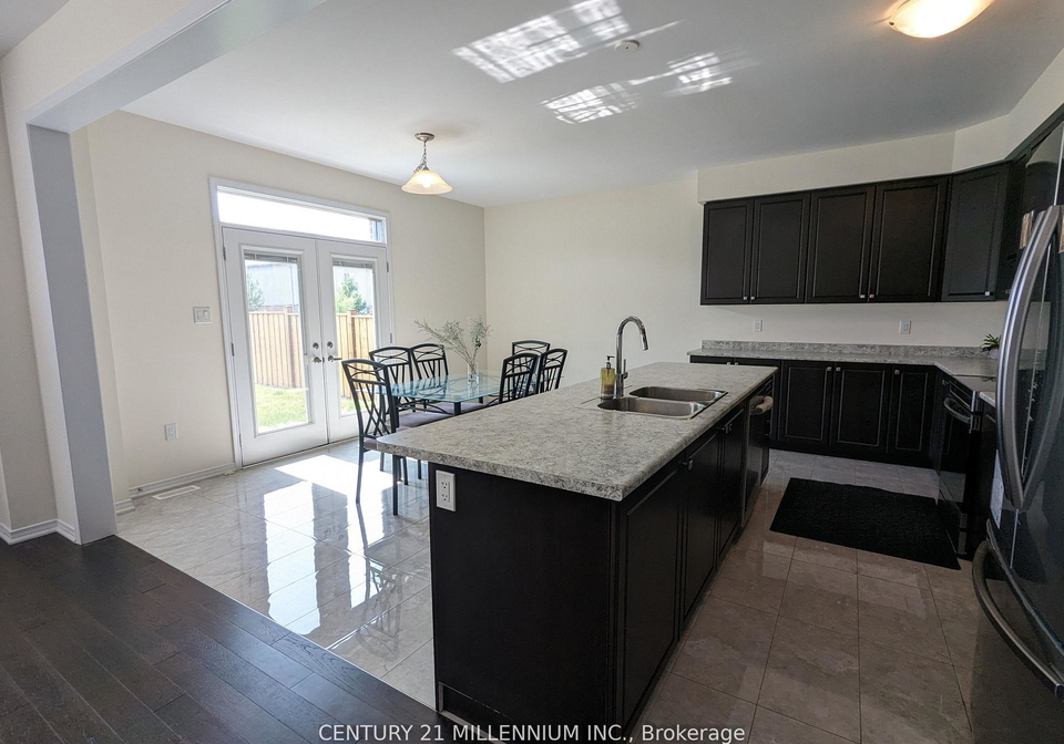 194-woolwich-street-s-woolwich-ontario-x13115764