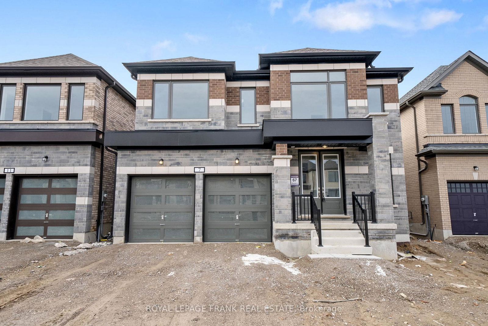 7-walters-street-kawartha-lakes-ontario-x13115776