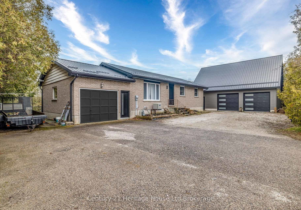 49395-nova-scotia-line-n-malahide-ontario-x13115926