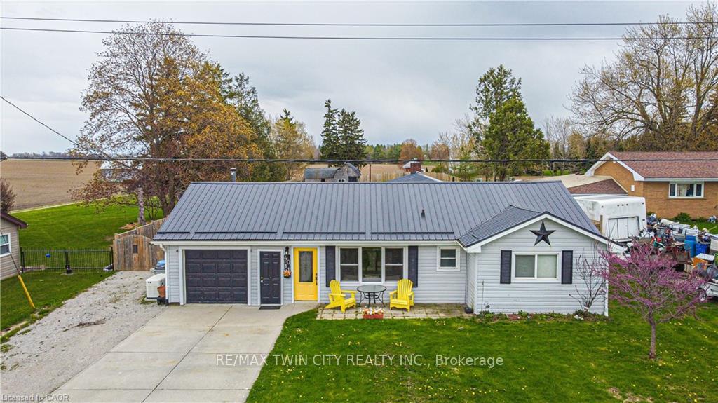 4011-road-125-perth-east-ontario-x13115948