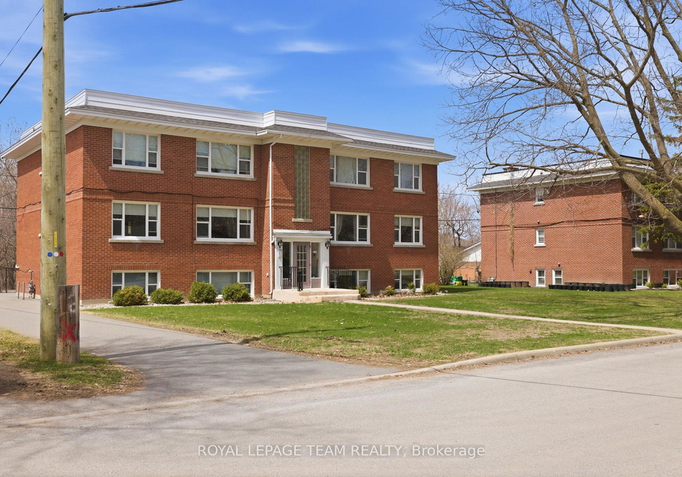 2164-blossom-drive-ottawa-ontario-x13115966