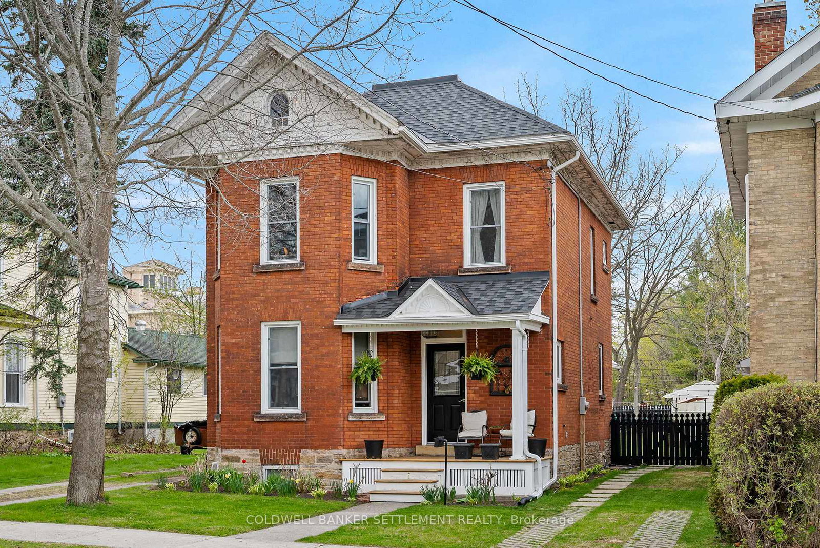 3-darcy-street-perth-ontario-x13115996