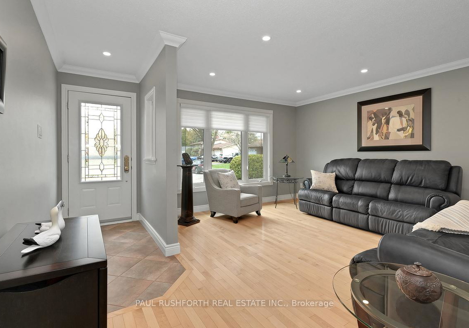 8-teakwood-court-ottawa-ontario-x13116202