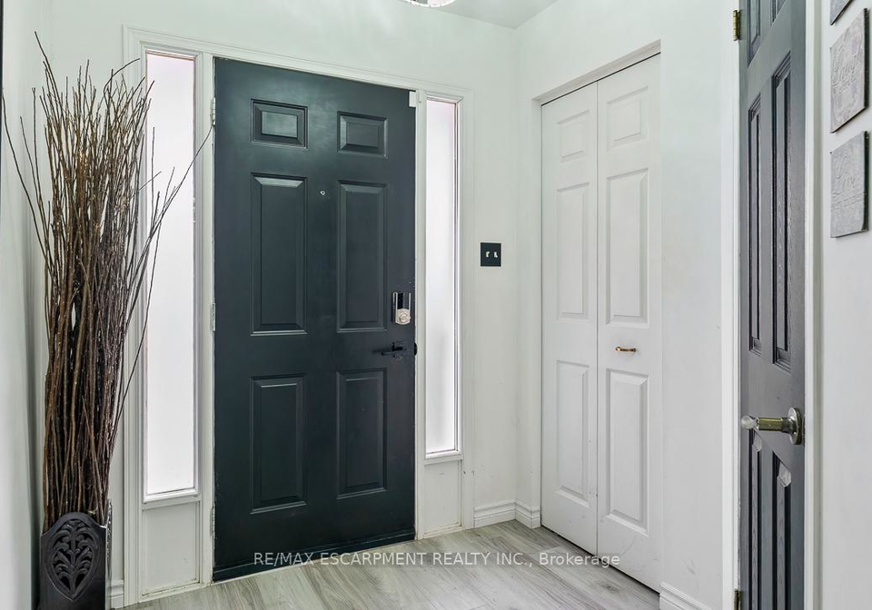 45-hawkins-drive-cambridge-ontario-x13116270