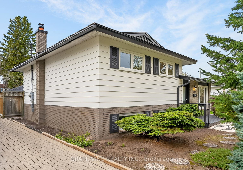 730-holt-crescent-ottawa-ontario-x13116524