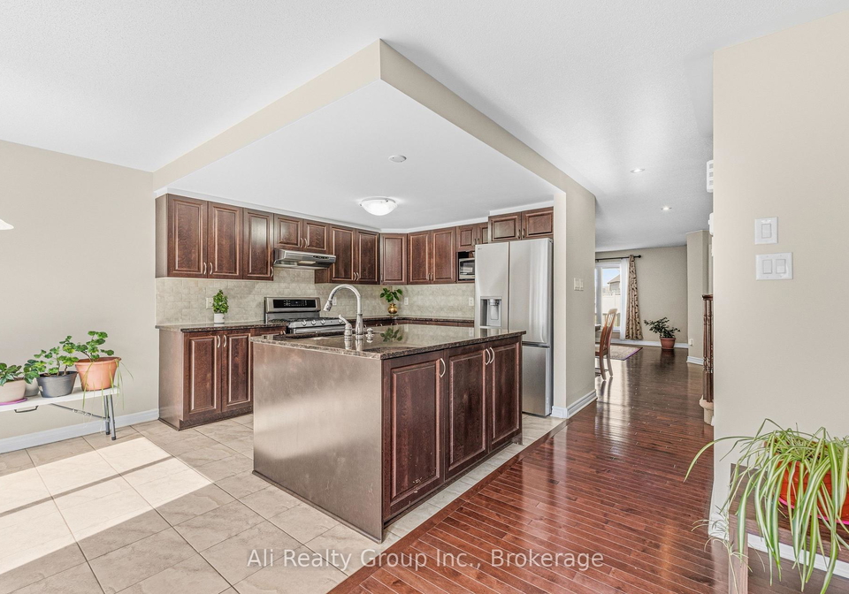 400-nestleton-street-ottawa-ontario-x13116686